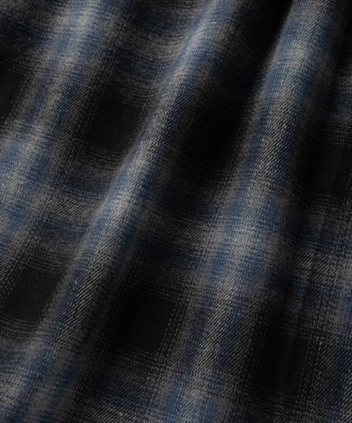 NONBLANK(ノンブランク)の「フランネルオンブレチェックシャツ_BLUE(ビジネスシャツ・メンズ・ブルー・MEDIUM/LARGE/X-LARGE)」の9枚目の写真