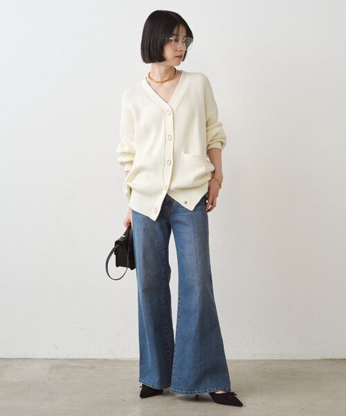 LOUNGEDRESS(ラウンジドレス)の「デニムフレアパンツ2(デニムパンツ・レディース・ブルー・MEDIUM/SMALL)」の8枚目の写真