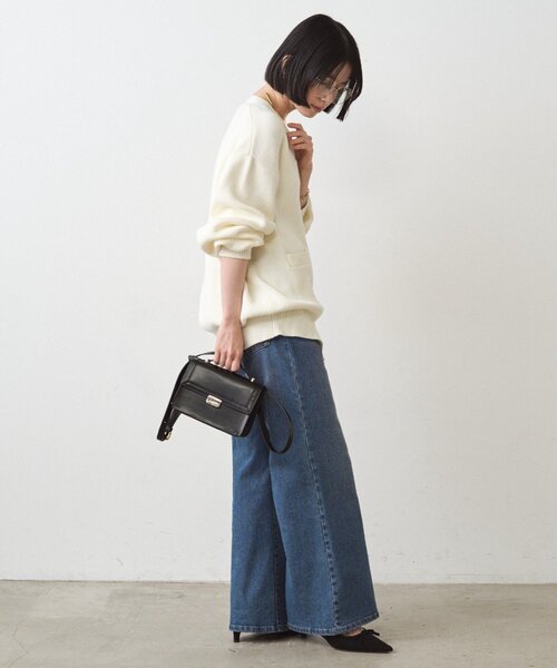 LOUNGEDRESS(ラウンジドレス)の「デニムフレアパンツ2(デニムパンツ・レディース・ブルー・MEDIUM/SMALL)」の13枚目の写真