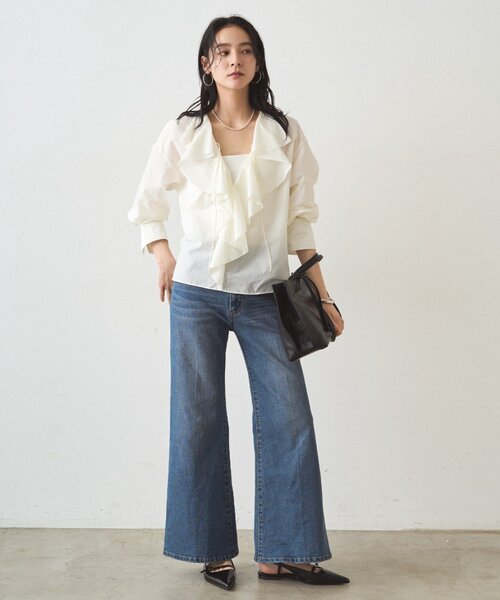 LOUNGEDRESS(ラウンジドレス)の「デニムフレアパンツ2(デニムパンツ・レディース・ブルー・MEDIUM/SMALL)」の19枚目の写真