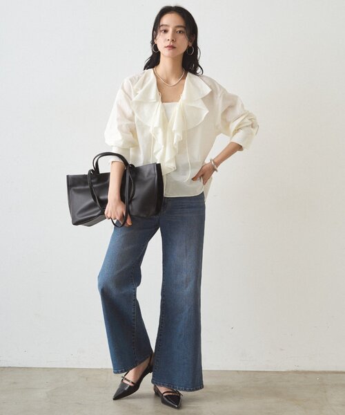 LOUNGEDRESS(ラウンジドレス)の「デニムフレアパンツ2(デニムパンツ・レディース・ブルー・MEDIUM/SMALL)」の20枚目の写真