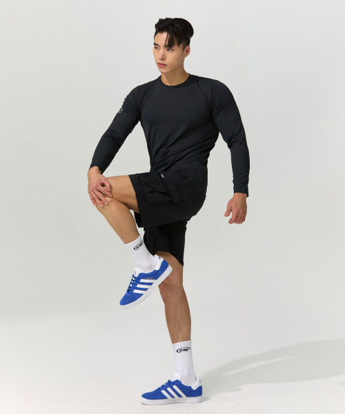 BLACK MONSTER FIT(ブラックモンスターフィット)の「機能性テックフィットロングスリーブTシャツ(4色)/ BM210704(Tシャツ/カットソー・メンズ・ホワイト/チャコールグレー/ブラック/チャコール・SMALL/MEDIUM/LARGE/X-LARGE/2XL/3XL)」の7枚目の写真