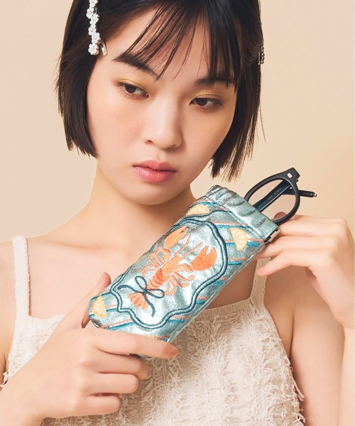 Casselini(キャセリーニ)の「Casselini(キャセリーニ)刺繍サングラスケース(サングラス・レディース・シルバー/ブルー/ピンク/ブラック/ゴールド/ミント/レッド・FREE)」の9枚目の写真