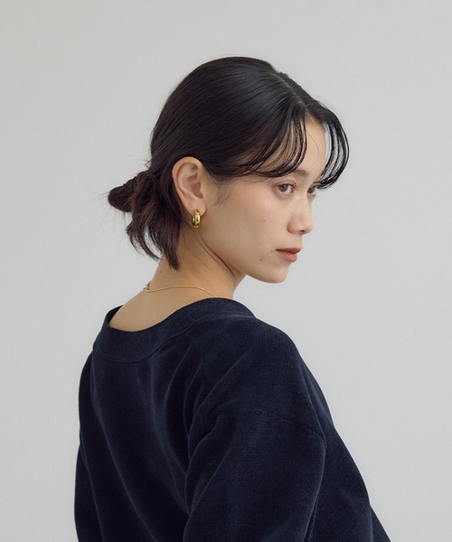 SALON adam et rope'（サロン アダム エ ロペ）の「Vネックカーディガン-CreamyCotton /クリーミーコットン-（カーディガン/ボレロ・レディース・ブラック/オフホワイト/ベージュ系その他・FREE）」の10枚目の写真