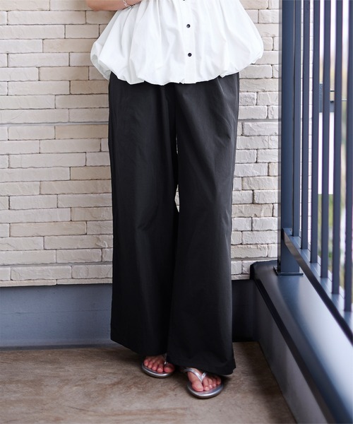 UR'S(ユアーズ)の「撥水ワイドパンツ/ラッシュガード(その他パンツ・レディース・ホワイト/ライトイエロー/ブラック・L/M/S)」の2枚目の写真