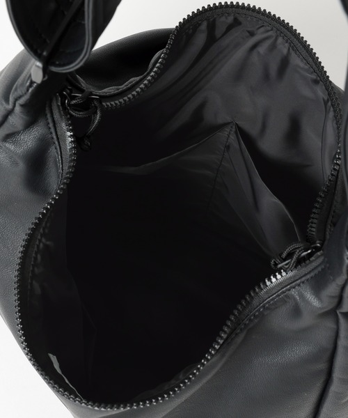 GLOBAL WORK（グローバルワーク）の「軽量PU7ポケットショルダー/629956（ショルダーバッグ・メンズ・ブラック/チャコールグレー/ダークブラウン・FREE）」の12枚目の写真