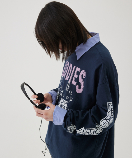 eastserviceshop(イーストサービスショップ)の「Robo Service Long Sleeve - Washed Navy(Tシャツ/カットソー・レディース・ネイビー・SMALL/MEDIUM/LARGE)」の4枚目の写真