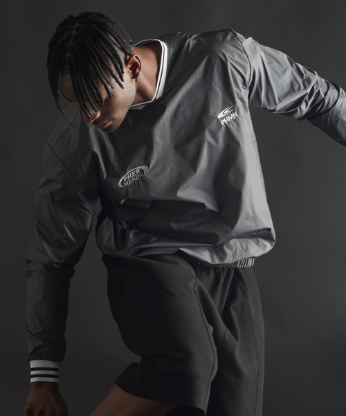 PHERMENON(フェルメノン)の「エアウーブンピステロングスリーブ - チャコール(Tシャツ/カットソー・メンズ・チャコール・1/2/3)」の3枚目の写真