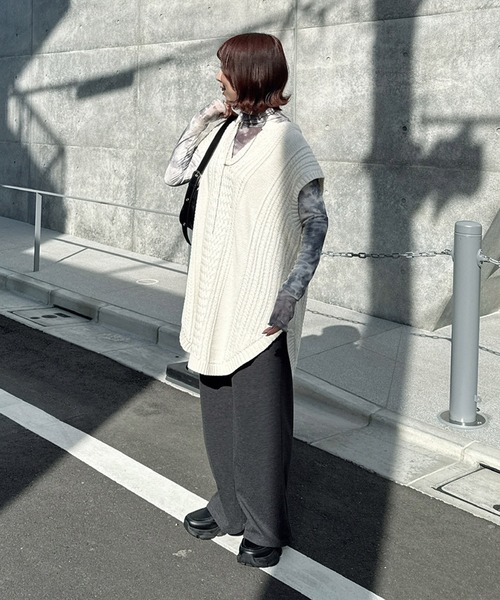 AS KNOW AS plus（アズノゥアズプラス）の「厚底スニーカーソール コインローファー（ローファー・レディース・ブラック/ブラック系・M/LL/L）」の19枚目の写真