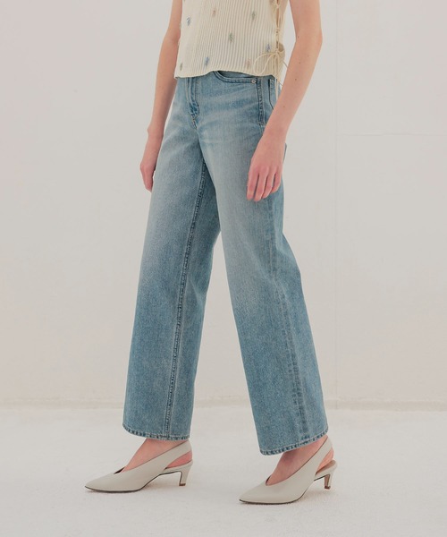 YANUK(ヤヌーク)の「YANUK / GINA Straight(ストレートデニム 57162032)(デニムパンツ・レディース・ブルー・24/25/23)」の2枚目の写真