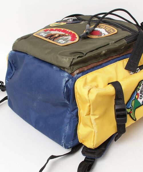 DSQUARED2(ディースクエアード)の「Invicta Bags Multi/0251(バックパック/リュック・メンズ・マルチ・FREE)」の3枚目の写真