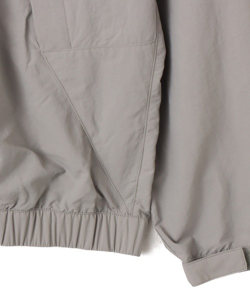 THE NORTH FACE（ザノースフェイス）の「THE NORTH FACE Versatile Blouson / ザ ノース フェイス バーサタイル ブルゾン（ナイロンジャケット・メンズ・グレー/ブラック・S/M/L/XL）」の5枚目の写真