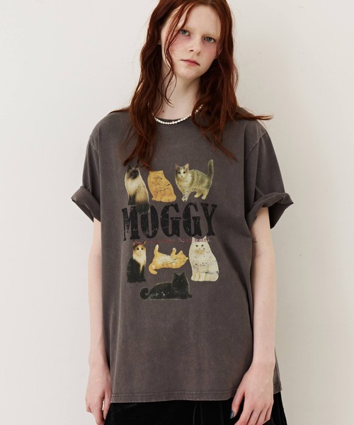 J1U by LA BELLE ETUDE(ジユウバイラベルエチュード)の「MOGGY CAT Tee(Tシャツ/カットソー・レディース・ホワイト/チャコールグレー・0/1)」の2枚目の写真