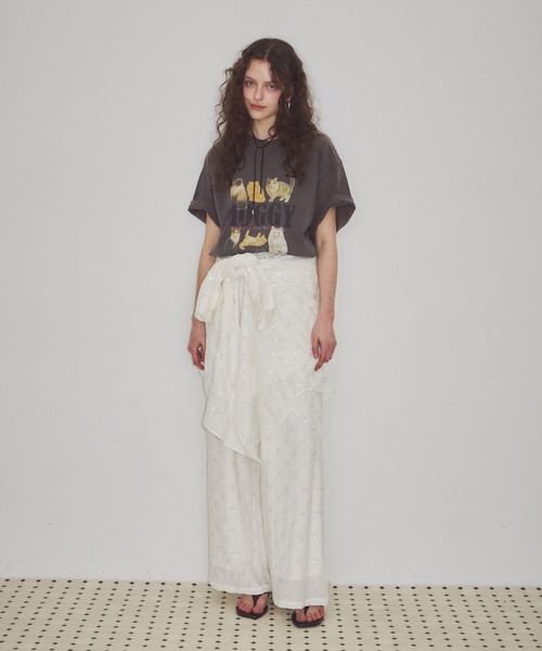 J1U by LA BELLE ETUDE(ジユウバイラベルエチュード)の「MOGGY CAT Tee(Tシャツ/カットソー・レディース・ホワイト/チャコールグレー・0/1)」の6枚目の写真
