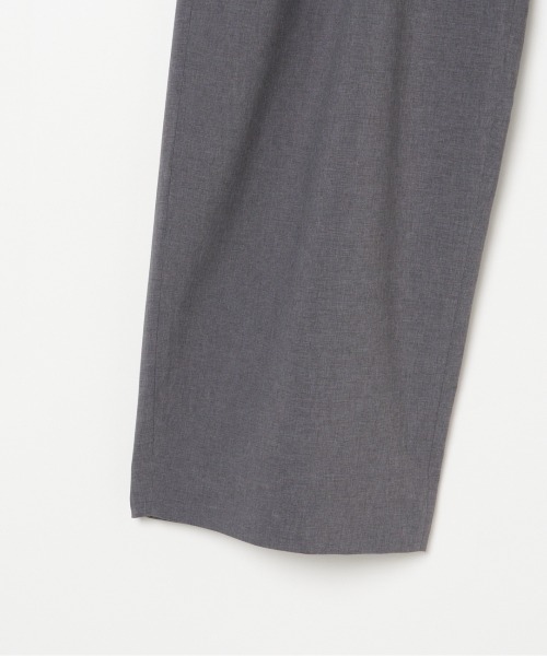 HELIOPOLE(エリオポール)の「BARREL LEG TUCK PANTS(その他パンツ・レディース・グレー/ダークブラウン・36/38)」の7枚目の写真
