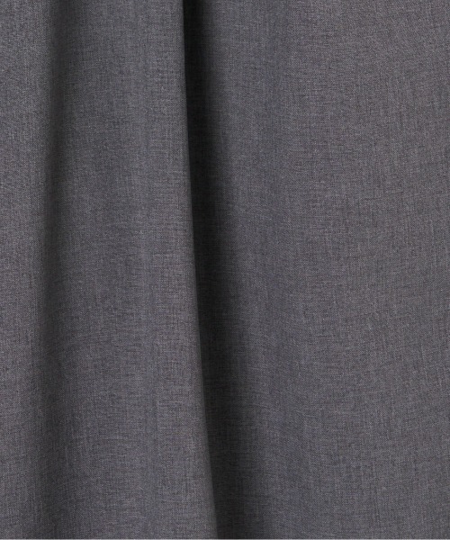 HELIOPOLE(エリオポール)の「BARREL LEG TUCK PANTS(その他パンツ・レディース・グレー/ダークブラウン・36/38)」の8枚目の写真