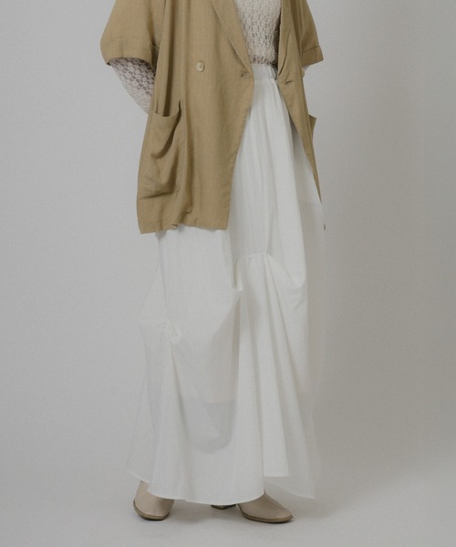 Floran（フローラン）の「ランダムタックスカート（スカート・レディース・オフホワイト/ブラック/ベージュ・FREE）」の13枚目の写真