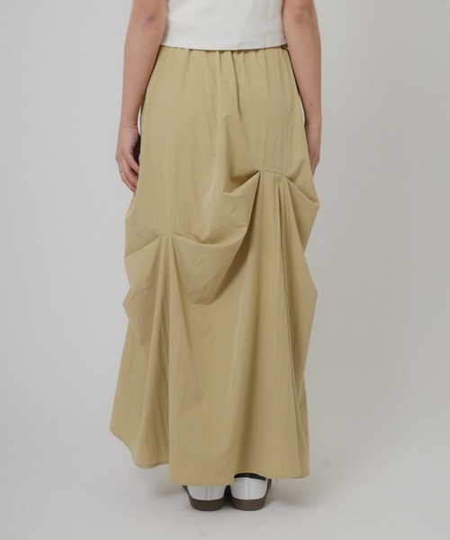 Floran（フローラン）の「ランダムタックスカート（スカート・レディース・オフホワイト/ブラック/ベージュ・FREE）」の22枚目の写真