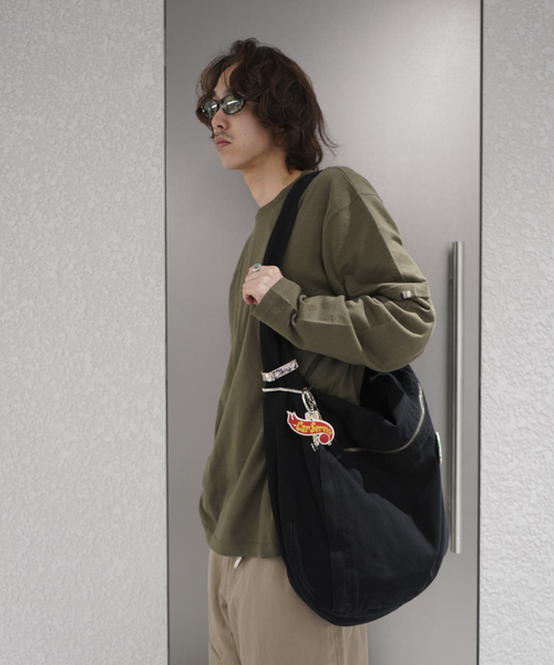 extreme cashmere(エクストリーム カシミヤ)の「EXTREME CASHMERE/エクストリーム カシミア n452 ROCK(ニット/セーター・メンズ・カーキ/ブラック/ネイビー/グレー・FREE)」の14枚目の写真