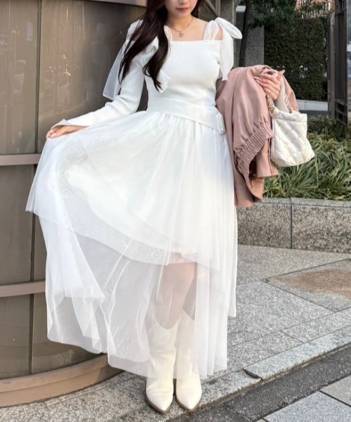 rienda(リエンダ)の「ショルダーリボンチュールニットワンピース 春服(ワンピース・レディース・ホワイト/ピンク/マルチ・FREE)」の1枚目の写真