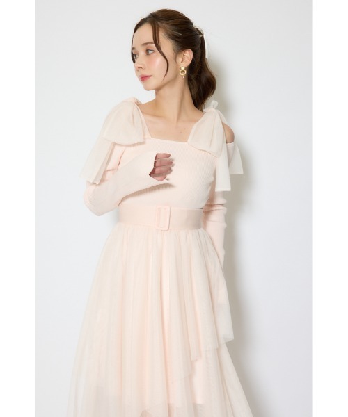 rienda(リエンダ)の「ショルダーリボンチュールニットワンピース 春服(ワンピース・レディース・ホワイト/ピンク/マルチ・FREE)」の5枚目の写真