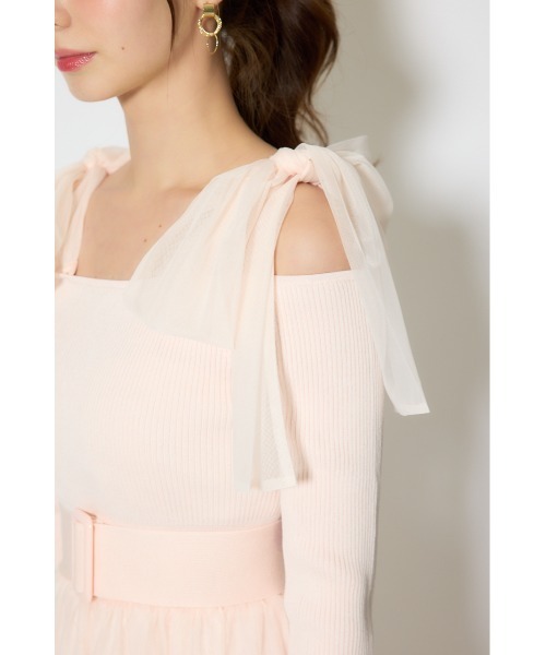 rienda(リエンダ)の「ショルダーリボンチュールニットワンピース 春服(ワンピース・レディース・ホワイト/ピンク/マルチ・FREE)」の12枚目の写真