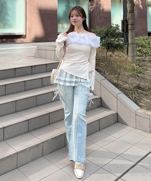 OLIVE des OLIVE(オリーブデオリーブ)の「【インフルエンサー企画】yui ちゅるふわレイヤードインナー(キャミソール・レディース・オフホワイト・FREE)」の6枚目の写真