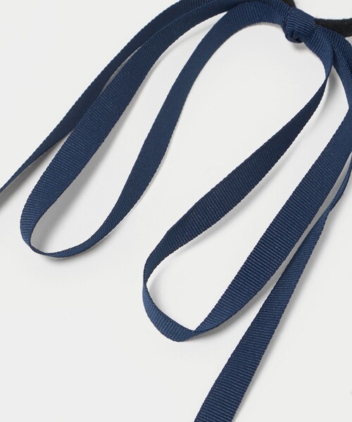 Jennifer Ouellette（ジュエファーオウレット）の「＜Jennifer Ouellette＞リボン ポニー/ヘアゴム（ヘアゴム・レディース・ブラック/ネイビー・FREE）」の4枚目の写真