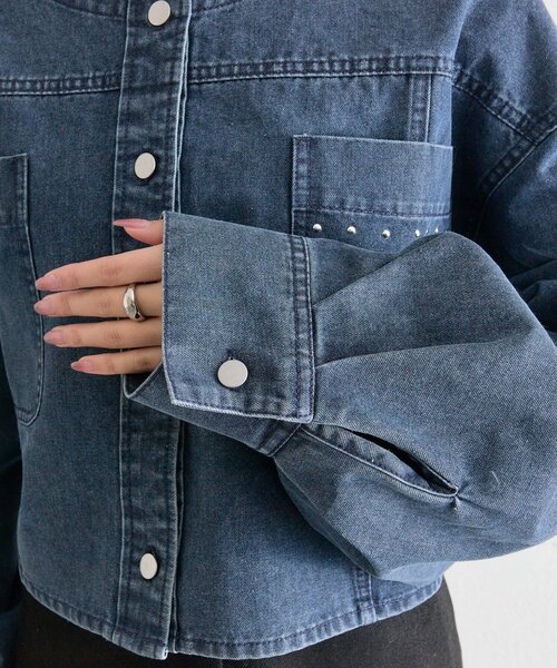 mystic（ミスティック）の「スタッズデニムシャツジャケット（デニムジャケット・レディース・ブルー/ネイビー・FREE）」の22枚目の写真
