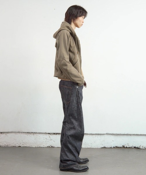 NVRFRGT(ネヴァーフォーゲット)の「【NVRFRGT】3D TWISTED JEANS 3.0(デニムパンツ・メンズ・インディゴブルー・2/1/3)」の3枚目の写真