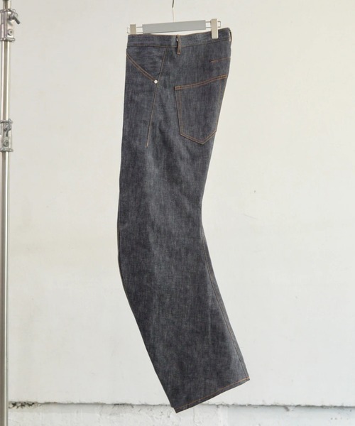 NVRFRGT(ネヴァーフォーゲット)の「【NVRFRGT】3D TWISTED JEANS 3.0(デニムパンツ・メンズ・インディゴブルー・2/1/3)」の6枚目の写真