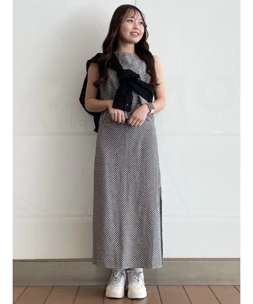 GAP（ギャップ）の「リネンブレンド マキシ スリップスカート（スカート・レディース・イエロー/レッド/ブラウン/ナチュラル/ブラック系その他/ブラック・XXS/L/M/S/XS）」の20枚目の写真