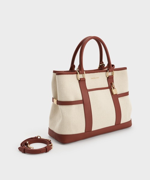 CHARLES & KEITH(チャールズ & キース)の「Scottieスコッティーキャンバストートバッグ(トートバッグ・レディース・レンガ・L)」の5枚目の写真