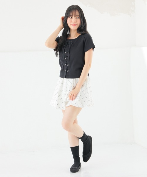 Honeys(ハニーズ)の「レースアップトップス(Tシャツ/カットソー・レディース・チャコール/ベージュ/ホワイト/レッド/ブラック・L/M/S)」の10枚目の写真