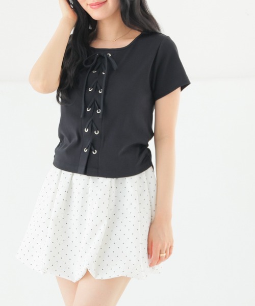 Honeys(ハニーズ)の「レースアップトップス(Tシャツ/カットソー・レディース・チャコール/ベージュ/ホワイト/レッド/ブラック・L/M/S)」の11枚目の写真