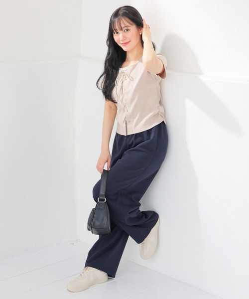 Honeys(ハニーズ)の「レースアップトップス(Tシャツ/カットソー・レディース・チャコール/ベージュ/ホワイト/レッド/ブラック・L/M/S)」の18枚目の写真