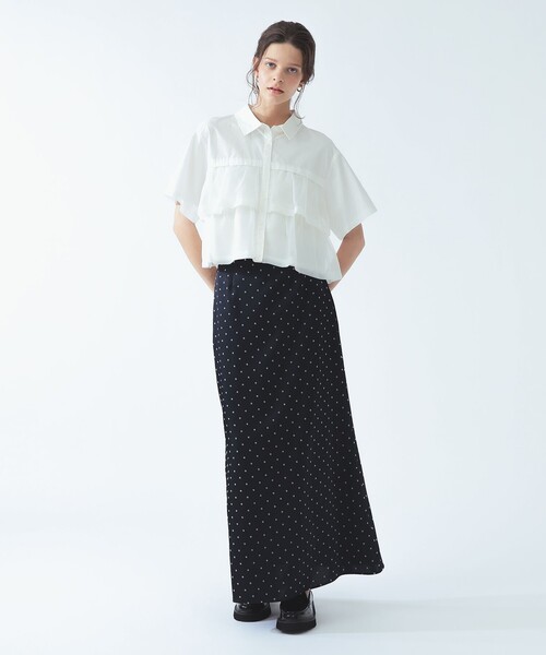 Ray BEAMS（レイビームス）の「シアー ティアード ハーフスリーブ シャツ　　26SS ショート丈 半袖シャツ 通勤 通学 オフィスカジュアル  フリルシャツ 洗える（シャツ/ブラウス・レディース・ホワイト/サックスブルー/ブラック・ONE SIZE）」の8枚目の写真