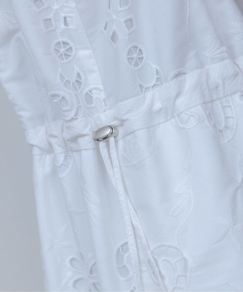 Eimee Law（エイミーロウ）の「エンブロイダリー パネルレースワンピース（ワンピース・レディース・ブラック/オフホワイト・FREE）」の16枚目の写真