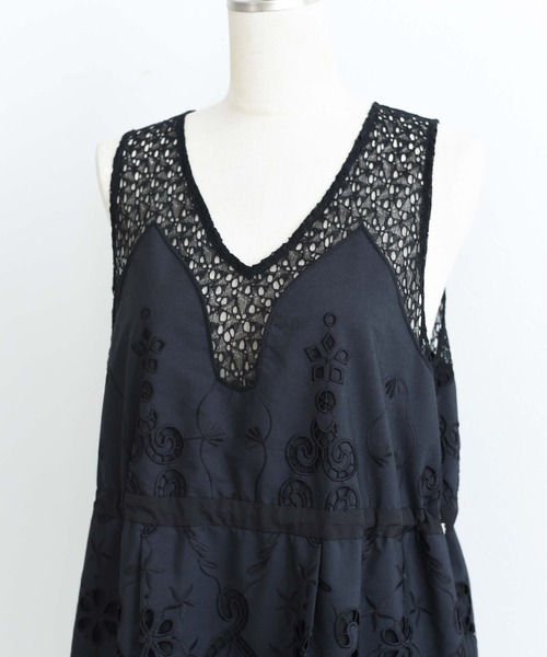 Eimee Law（エイミーロウ）の「エンブロイダリー パネルレースワンピース（ワンピース・レディース・ブラック/オフホワイト・FREE）」の20枚目の写真