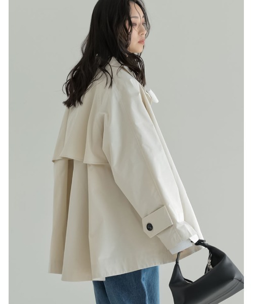 Re:EDIT（リエディ）の「ツイルポンチョライクコート（トレンチコート・レディース・ベージュ/ブラック/アイボリー・FREE）」の15枚目の写真