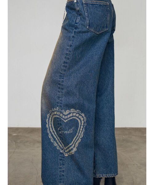 EMODA(エモダ)の「レースグラフィックルーズデニム(デニムパンツ・レディース・ブラック/インディゴブルー・MEDIUM/SMALL)」の11枚目の写真