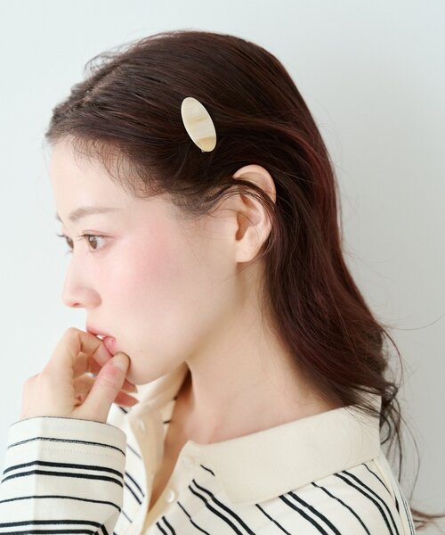 Kastane（カスタネ）の「【fiw.】ヘアクリップ&コーム（バレッタ/ヘアクリップ・レディース・ライトベージュ/サックスブルー・FREE）」の10枚目の写真