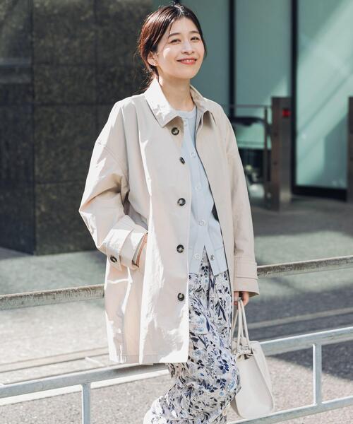 URBAN RESEARCH DOORS（アーバンリサーチドアーズ）の「『撥水』スタンドミドルコート（ステンカラーコート・レディース・チャコールグレー/ライトベージュ/ベージュ・FREE）」の9枚目の写真