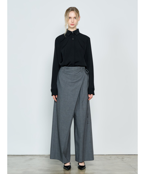 TOSE(トセ)の「ラップワイドパンツグレー(スラックス・レディース・その他・SMALL/MEDIUM)」の1枚目の写真