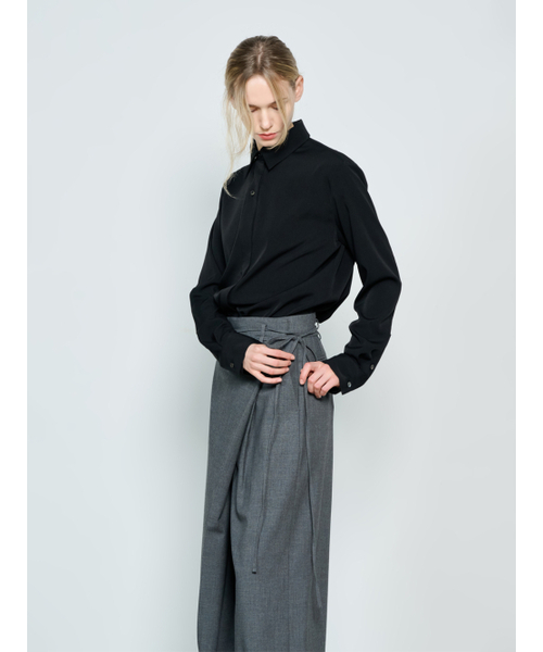 TOSE(トセ)の「ラップワイドパンツグレー(スラックス・レディース・その他・SMALL/MEDIUM)」の3枚目の写真