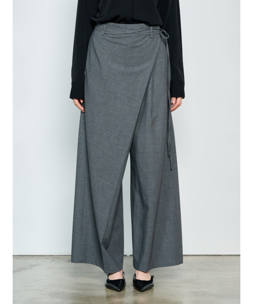 TOSE(トセ)の「ラップワイドパンツグレー(スラックス・レディース・その他・SMALL/MEDIUM)」の5枚目の写真