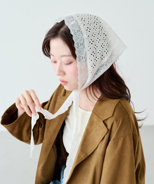Kastane（カスタネ）の「レースタイアップスカーフ（バンダナ/スカーフ・レディース・ホワイト/アイボリー・FREE）」の4枚目の写真