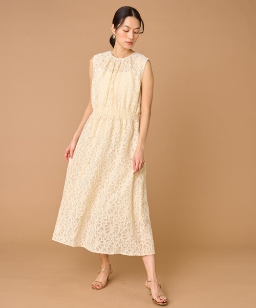 INED（イネド）の「フラワージャガードノースリーブワンピース（ワンピース・レディース・イエロー・9号/7号）」の10枚目の写真