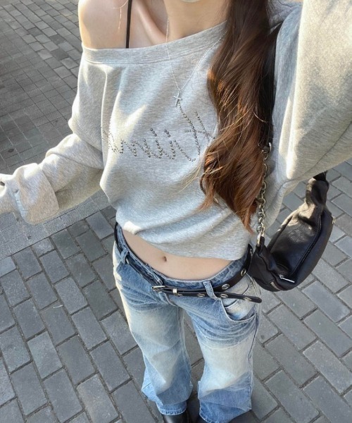 Ritzy(リッツィー)の「オフショルダー スウェット(Tシャツ/カットソー・レディース・グレー・M/L)」の19枚目の写真
