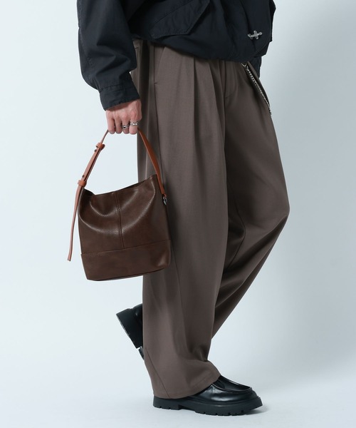 RAGEBLUE（レイジブルー）の「2WAY SWITCH MINI Synthetic Leather Hand Bag/ シンセティックレザーバッグ ミニショルダーバッグ（ハンドバッグ・メンズ・ブラック/ブラウン/ブラック系その他・FREE）」の11枚目の写真